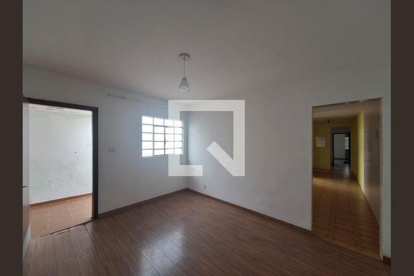Casa à Venda – Santana, 2 Quartos, 70 m² – São Paulo