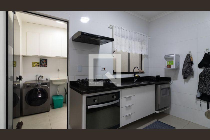 Casa à Venda – Ponte Rasa, 2 Quartos, 95 m² – São Paulo