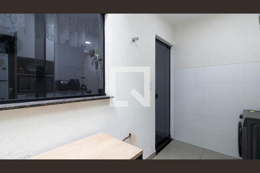 Casa à Venda – Ponte Rasa, 2 Quartos, 95 m² – São Paulo