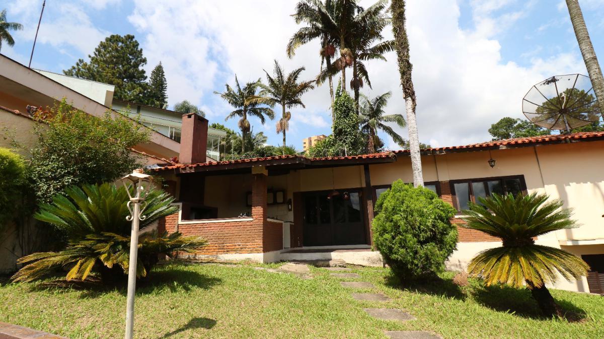 Atraente casa tipo para locação em Vila Albertina com 3 quartos, sendo 3 suítes, 501.96m² – remaxmam