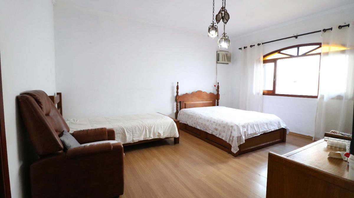 Atraente casa tipo para locação em Vila Albertina com 3 quartos, sendo 3 suítes, 501.96m² – remaxmam