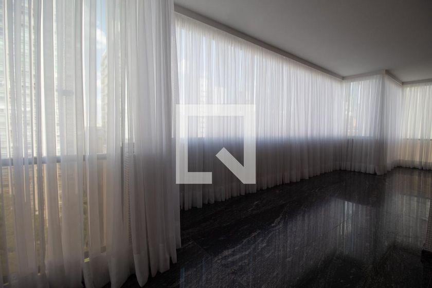 Apartamento à Venda – Jardim Paulista, 5 Quartos, 520 m² – São Paulo