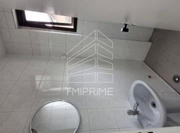 SALA COMERCIAL DE 32 m2 COM 1 VAGA, PRÓXIMO METRÔ SANTA CRUZ.