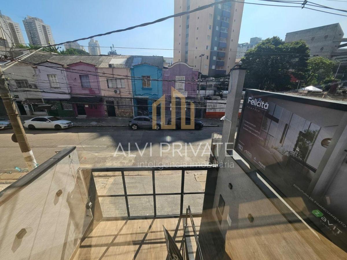 Loja comercial à venda com 3 pavimentos + Rooftop – Na Pompéia OPORTUNIDADE!!!