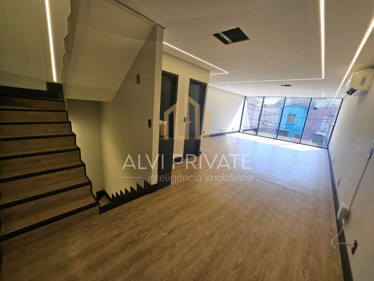 Loja comercial à venda com 3 pavimentos + Rooftop – Na Pompéia OPORTUNIDADE!!!