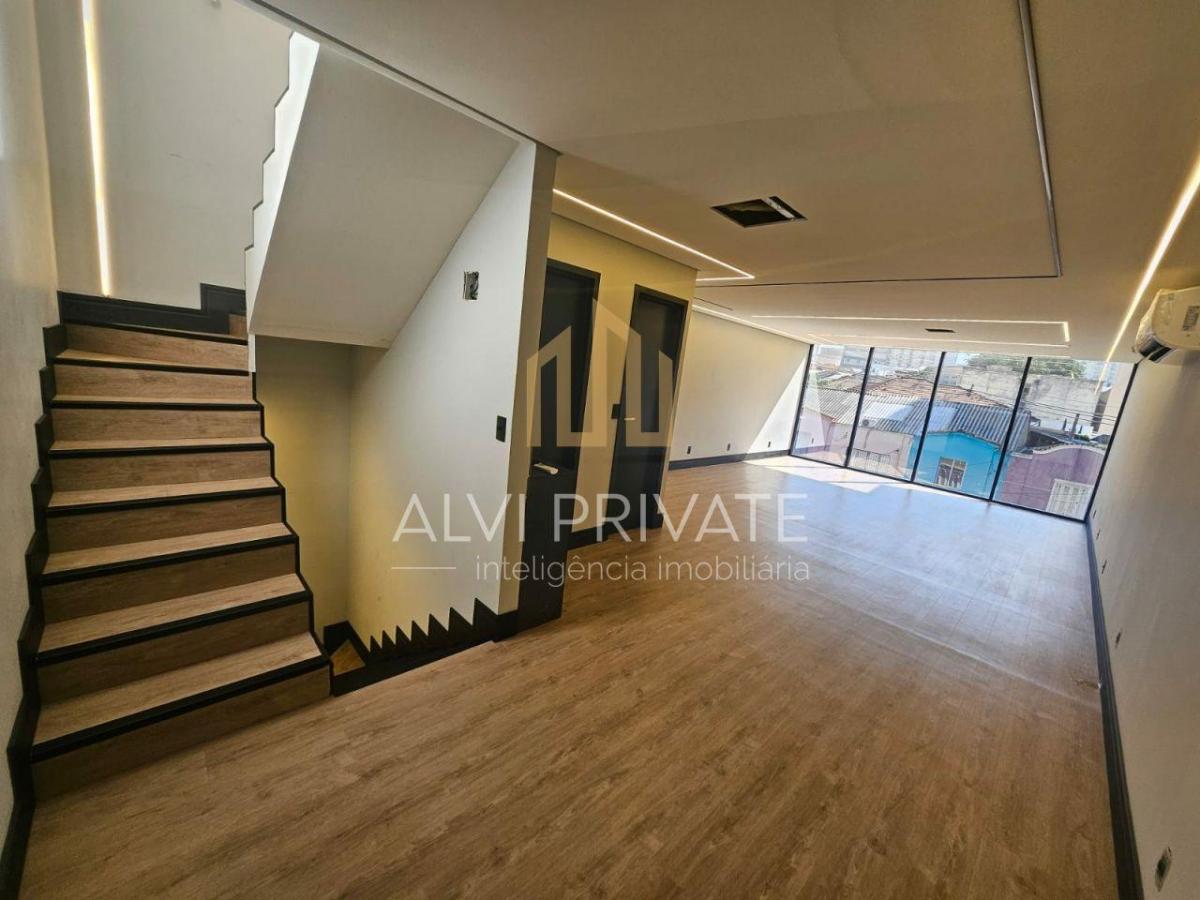 Loja comercial à venda com 3 pavimentos + Rooftop – Na Pompéia OPORTUNIDADE!!!