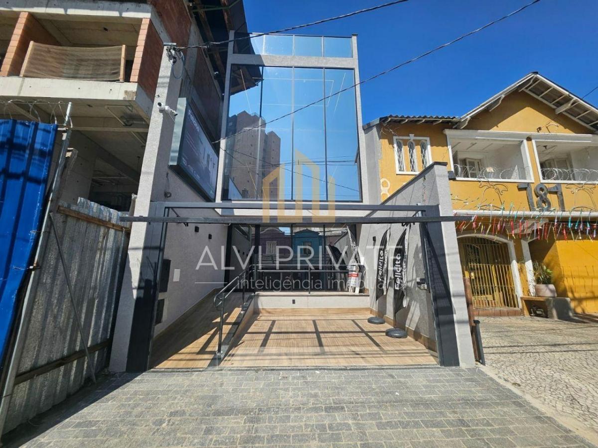 Loja comercial à venda com 3 pavimentos + Rooftop – Na Pompéia OPORTUNIDADE!!!