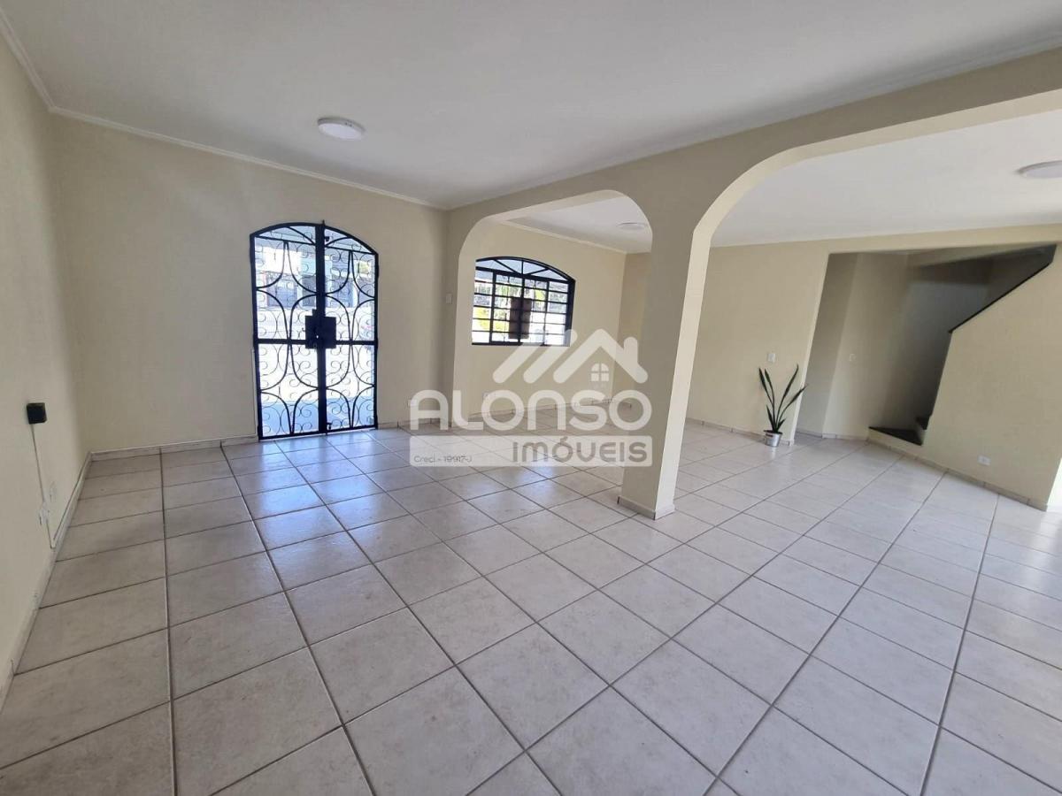 Ponto Comercial para alugar, 180m², 10 vagas – Butantã