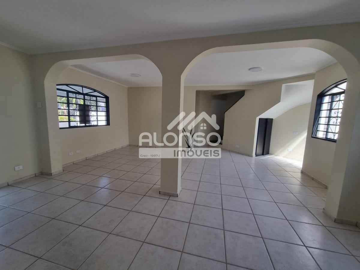 Ponto Comercial para alugar, 180m², 10 vagas – Butantã