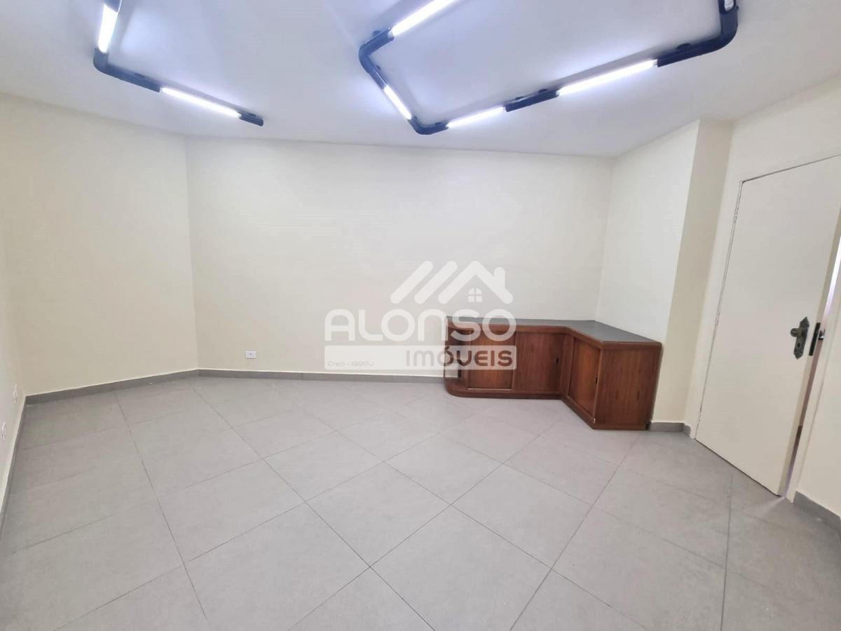 Ponto Comercial para alugar, 180m², 10 vagas – Butantã
