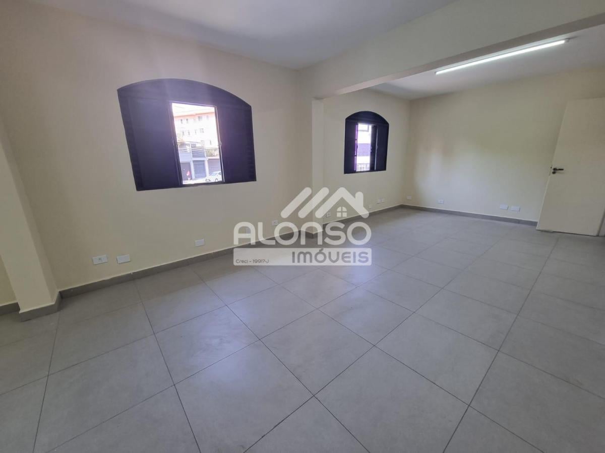 Ponto Comercial para alugar, 180m², 10 vagas – Butantã