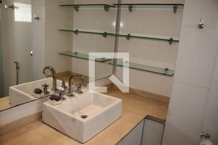 Apartamento à Venda – Higienópolis, 3 Quartos, 237 m² – São Paulo