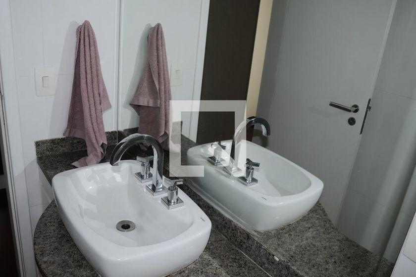 Apartamento à Venda – Higienópolis, 3 Quartos, 237 m² – São Paulo