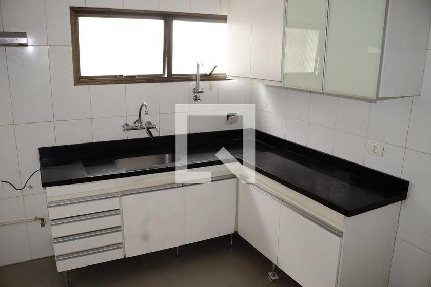Apartamento à Venda – Higienópolis, 3 Quartos, 237 m² – São Paulo