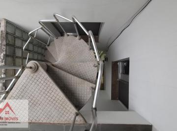 Sobrado à Venda no Cambuci SP: 4 Quartos, 180m²…