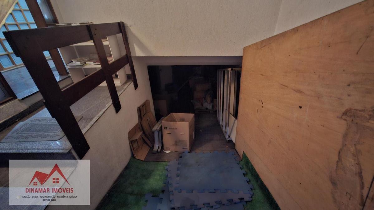 Sobrado à Venda no Cambuci SP: 4 Quartos, 180m²…