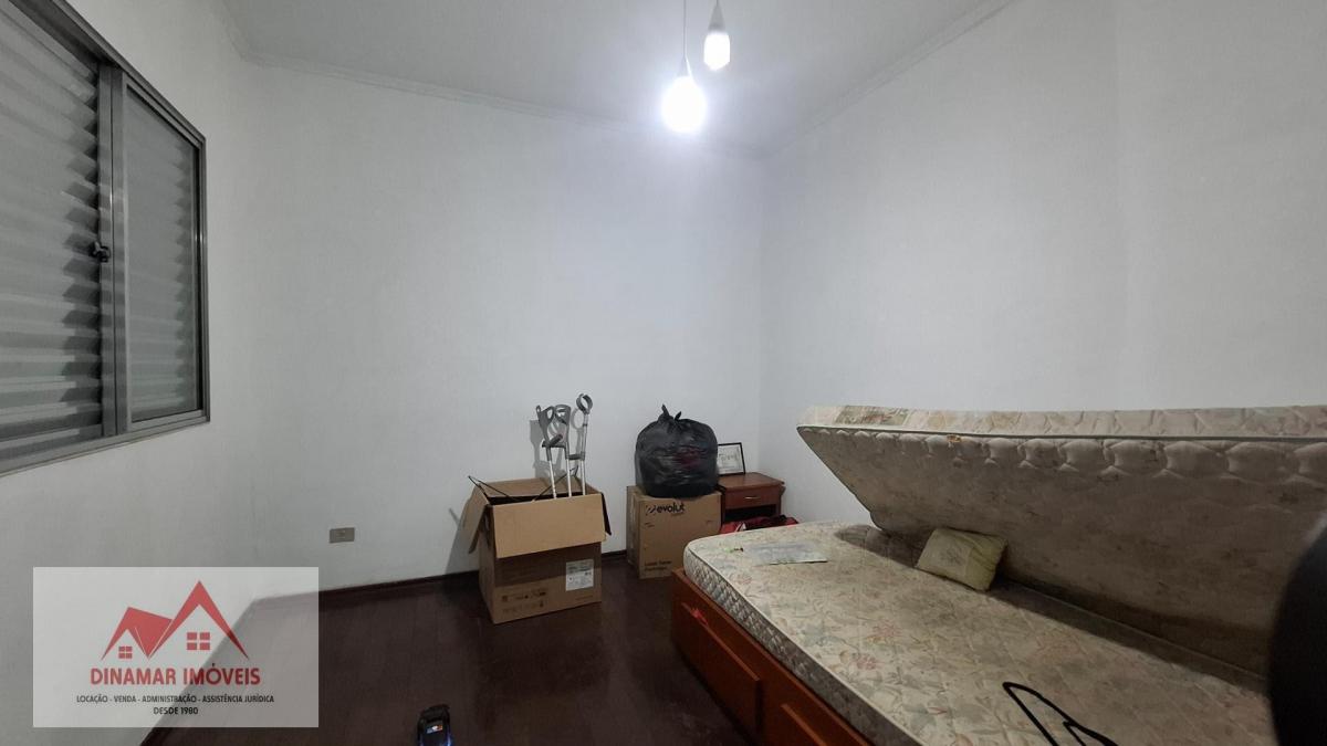 Sobrado à Venda no Cambuci SP: 4 Quartos, 180m²…