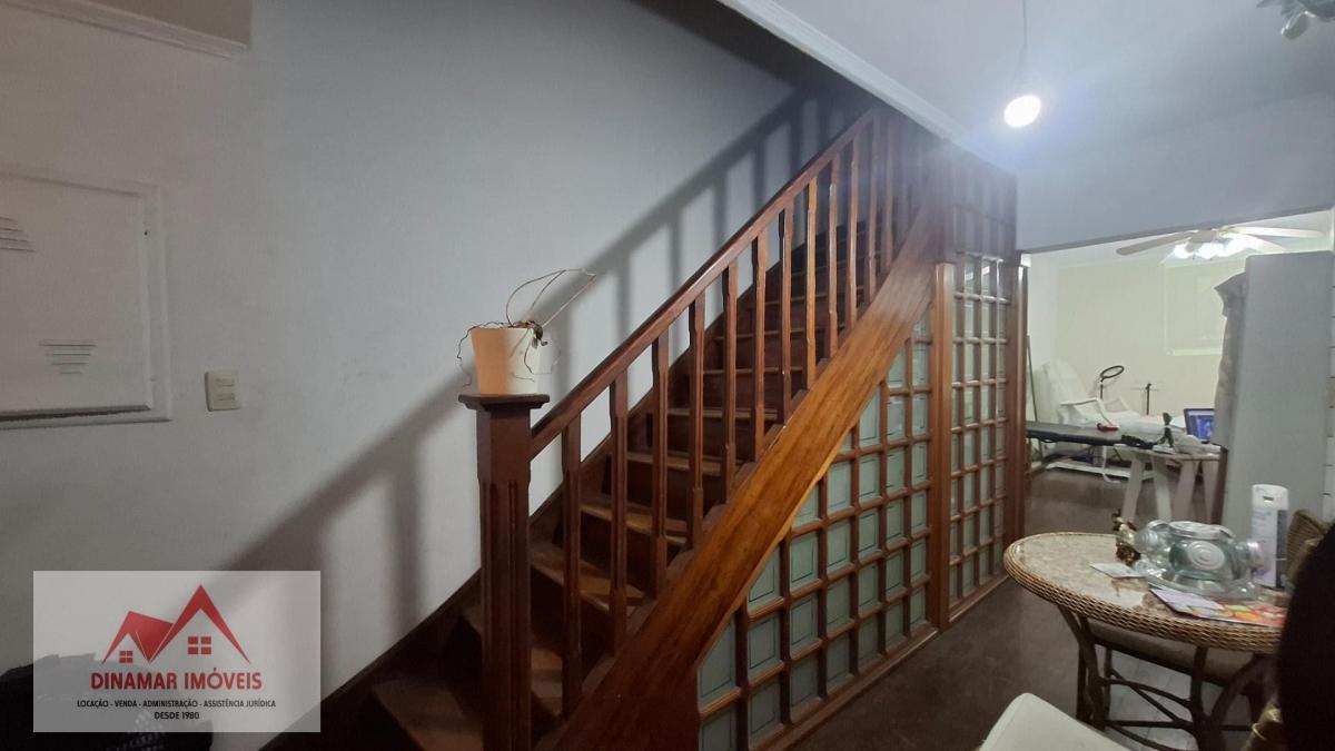 Sobrado à Venda no Cambuci SP: 4 Quartos, 180m²…