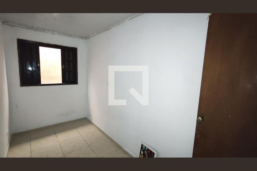 Casa à Venda – Vila Jacuí, 1 Quarto, 72 m² – São Paulo