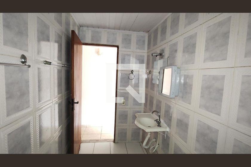 Casa à Venda – Vila Jacuí, 1 Quarto, 72 m² – São Paulo