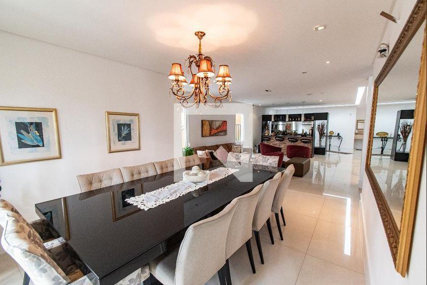 Casa à Venda – Vila Mariana, 6 Quartos, 700 m² – São Paulo