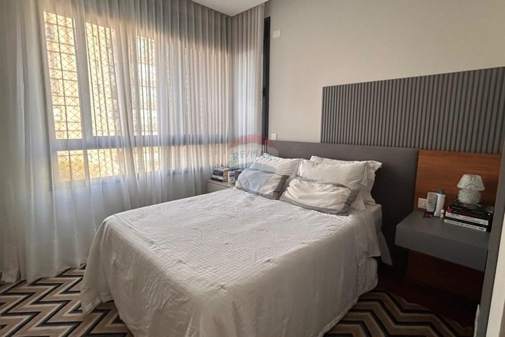 Apto Mobiliado 135m² no Verthaus, Campo Belo