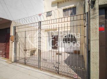 Casa de 150m² com 3 quartos e 2 vagas para locação ou venda no bairro do Ipiranga