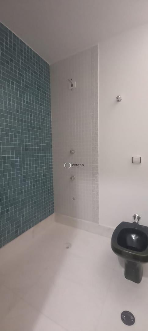 Sobrado Comercial à Venda/Locação na Avenida Indianópolis