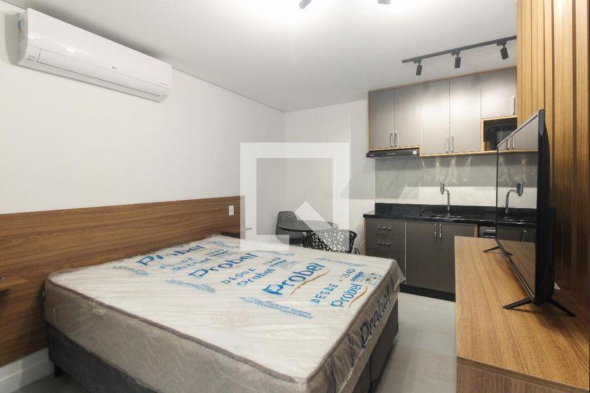 Apartamento para Aluguel – Tatuapé, 1 Quarto, 31 m2 – São Paulo
