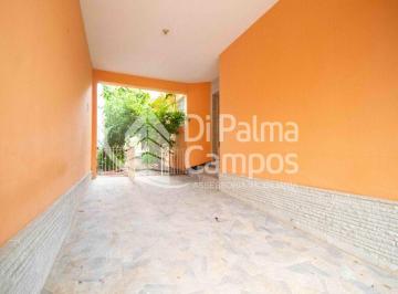 Casa versátil de 268m² com 3 vagas para locação ou venda no bairro do Ipiranga