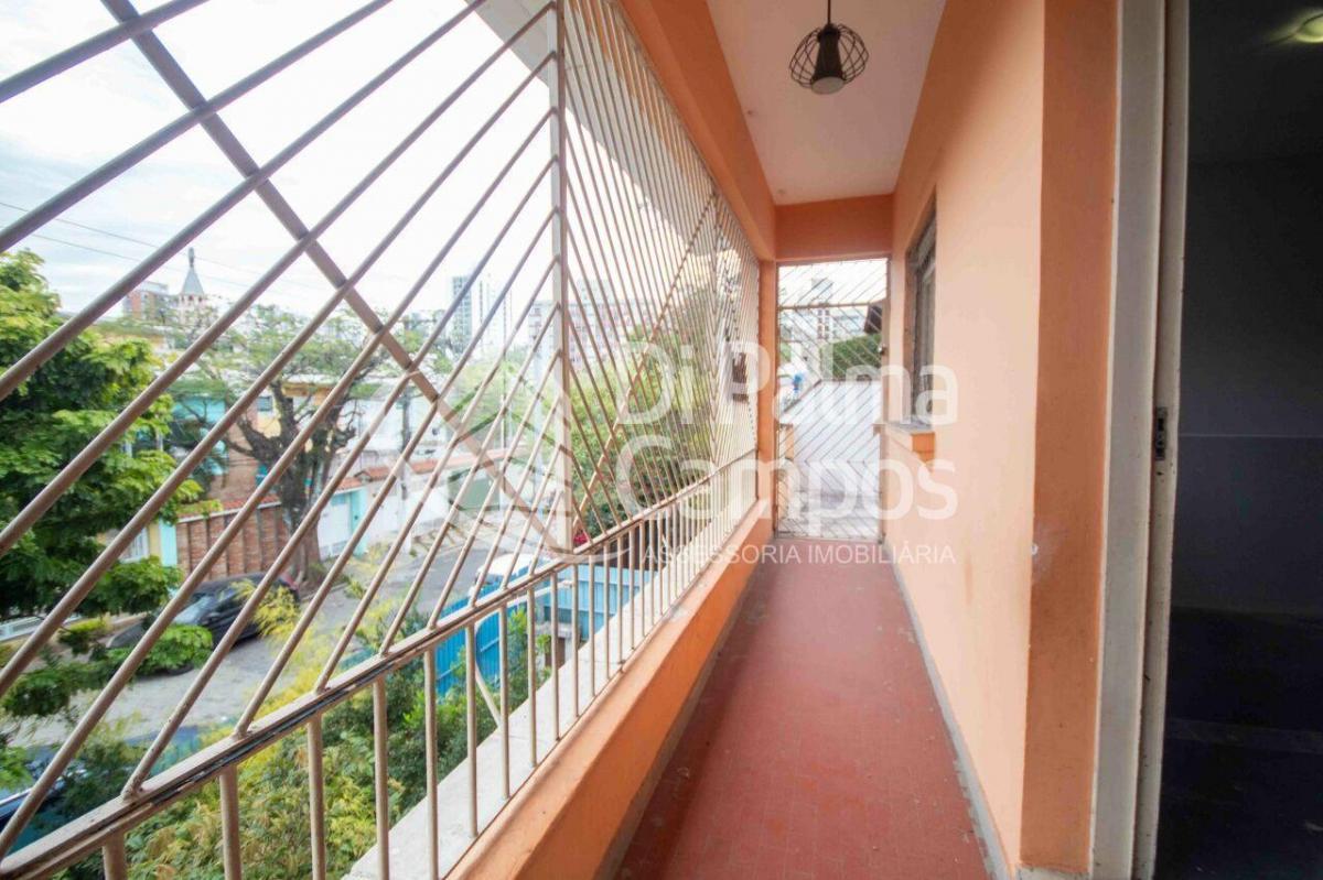 Casa versátil de 268m² com 3 vagas para locação ou venda no bairro do Ipiranga