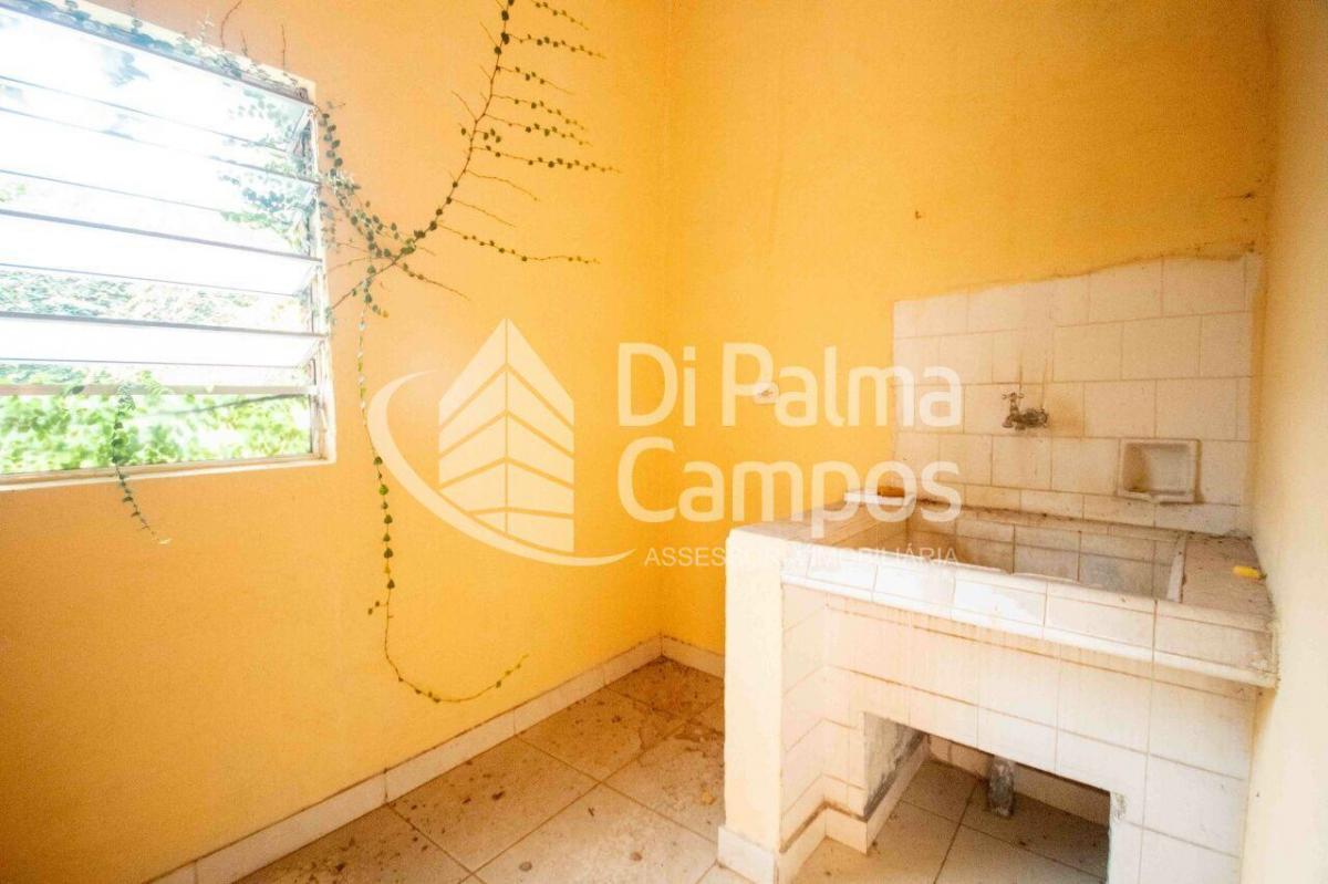 Casa versátil de 268m² com 3 vagas para locação ou venda no bairro do Ipiranga