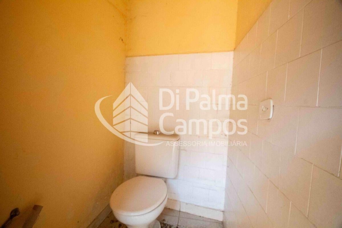 Casa versátil de 268m² com 3 vagas para locação ou venda no bairro do Ipiranga