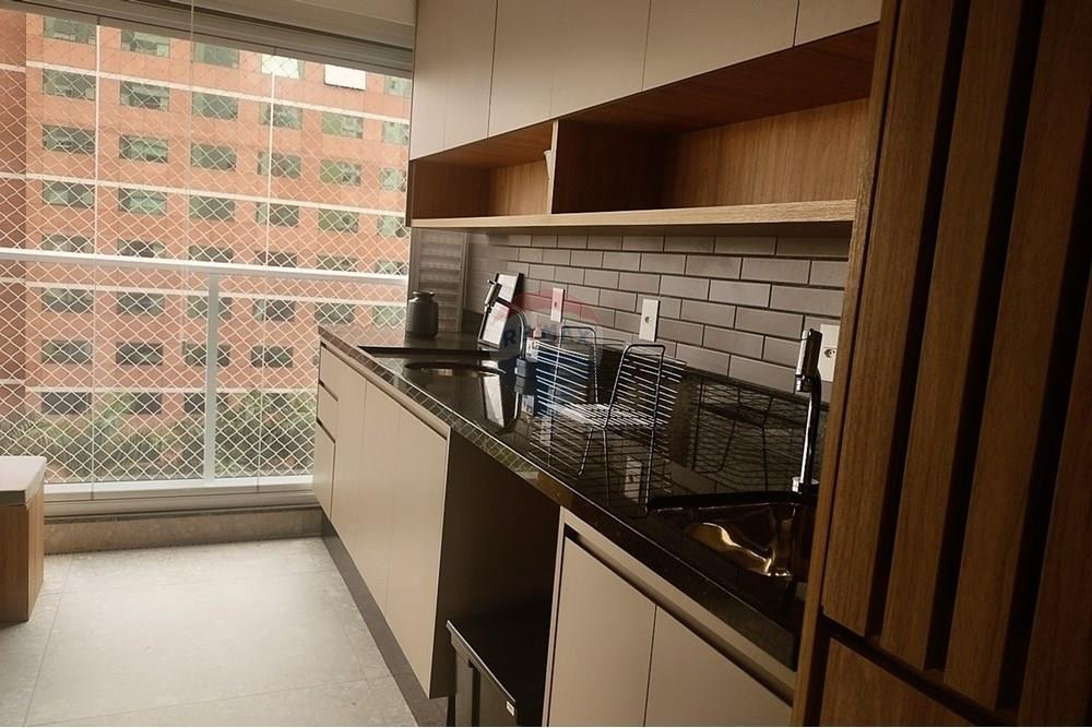 Apartamento com 2 Quartos para locação no Paraíso, ao lado do Ibirapuera