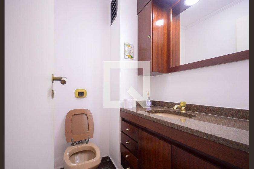 Apartamento à Venda – Aclimação, 3 Quartos, 384 m² – São Paulo