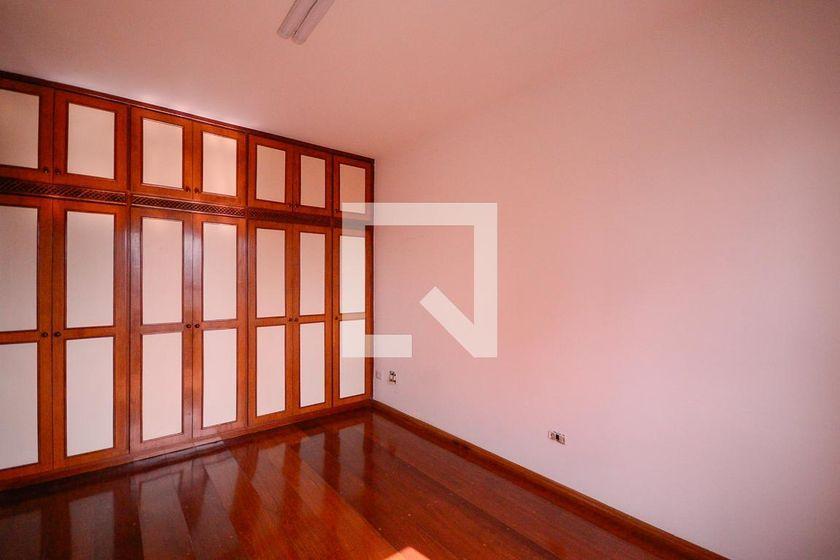 Apartamento à Venda – Aclimação, 3 Quartos, 384 m² – São Paulo