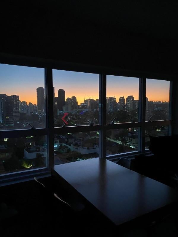 Apartamento à venda no Brooklin Paulista, São Paulo-SP: 1 suíte, 1 sala, 2 banheiros, 1 vaga de gar