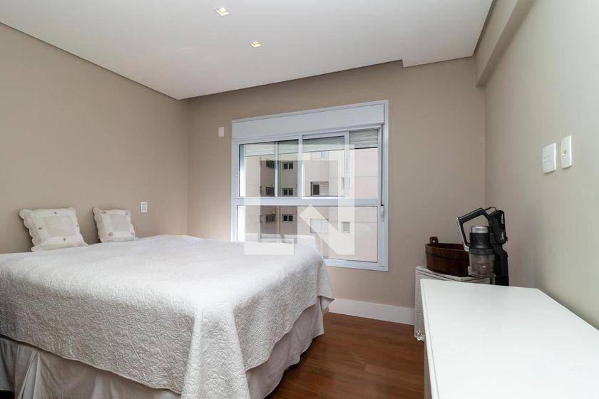 Apartamento à Venda – Alto da Lapa, 3 Quartos, 230 m² – São Paulo
