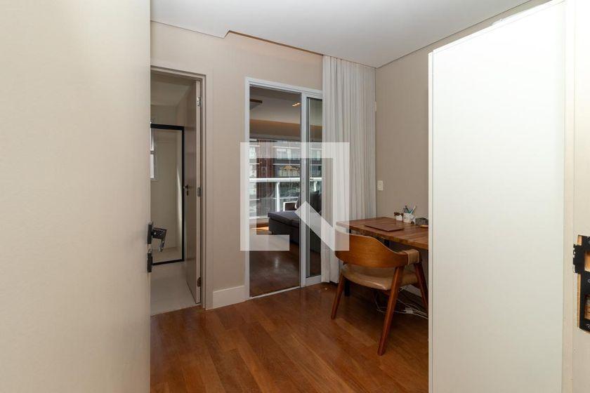 Apartamento à Venda – Alto da Lapa, 3 Quartos, 230 m² – São Paulo