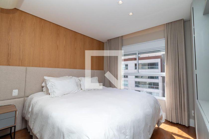 Apartamento à Venda – Alto da Lapa, 3 Quartos, 230 m² – São Paulo