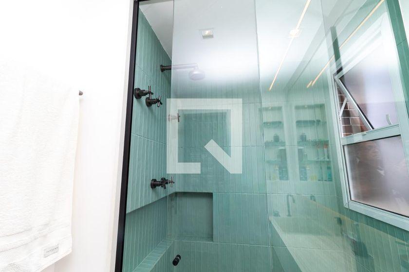 Apartamento à Venda – Alto da Lapa, 3 Quartos, 230 m² – São Paulo