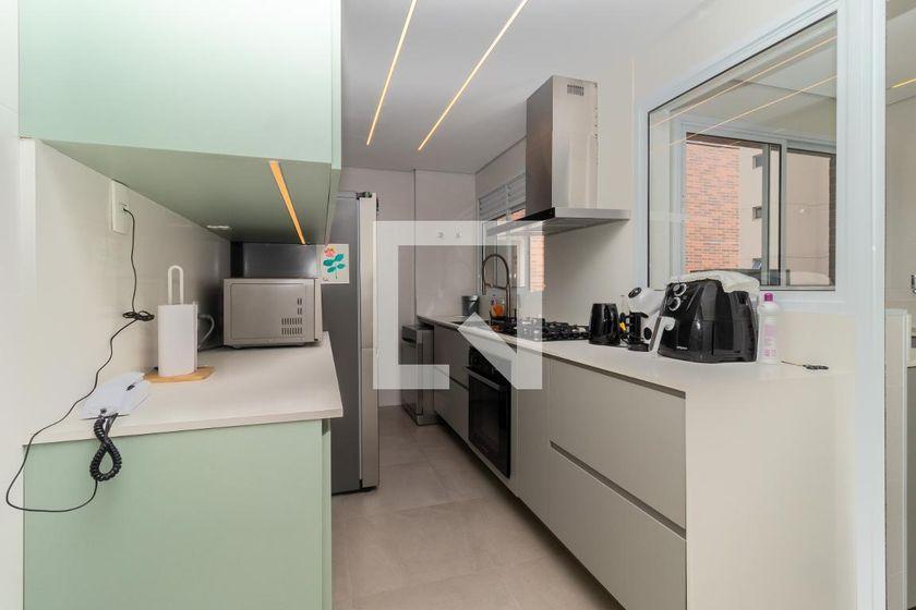 Apartamento à Venda – Alto da Lapa, 3 Quartos, 230 m² – São Paulo