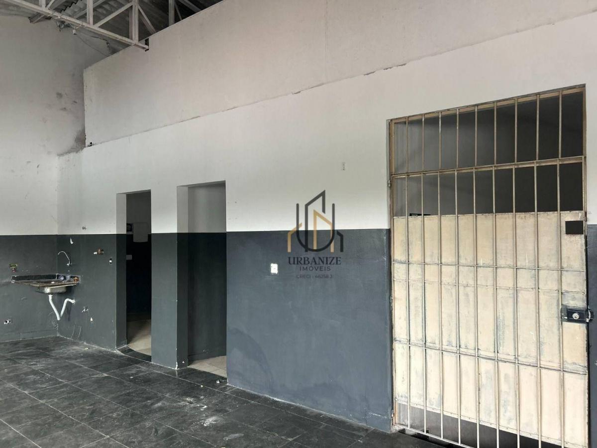 SALÃO COMERCIAL DE 380 M2 PARA LOCAÇÃO – EM CIMA DA PADOCA DE PARELHEIROS (CENTRO)