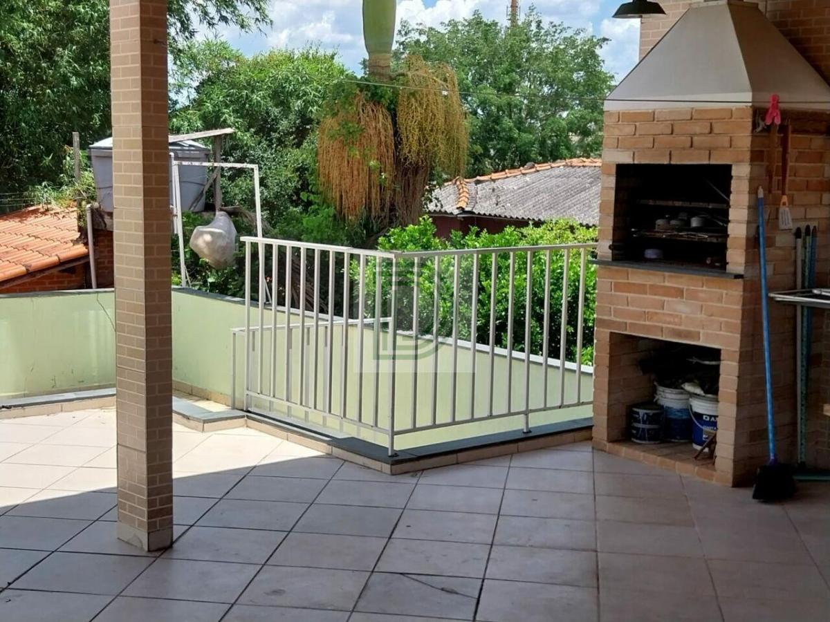 Casa ao lado do Metrô Butantã – Espaço, Conforto e Localização Perfeita!