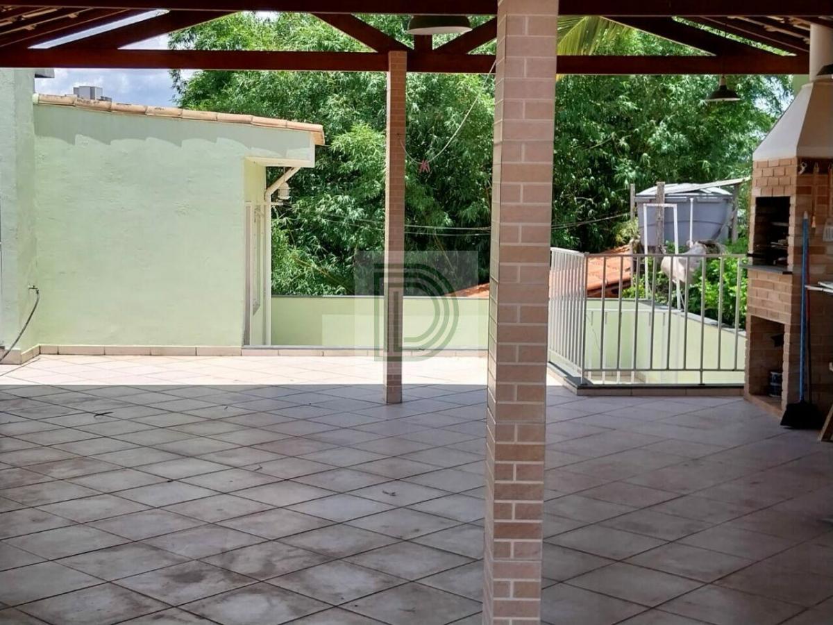 Casa ao lado do Metrô Butantã – Espaço, Conforto e Localização Perfeita!