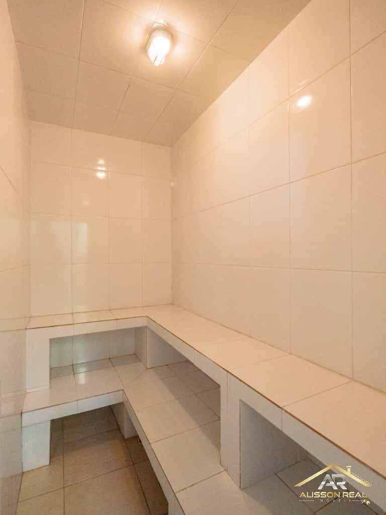 Casa de Alto padrão de 450m², 6 Suítes, 8 Wc e 6 Vagas no Pq. dos Príncipes