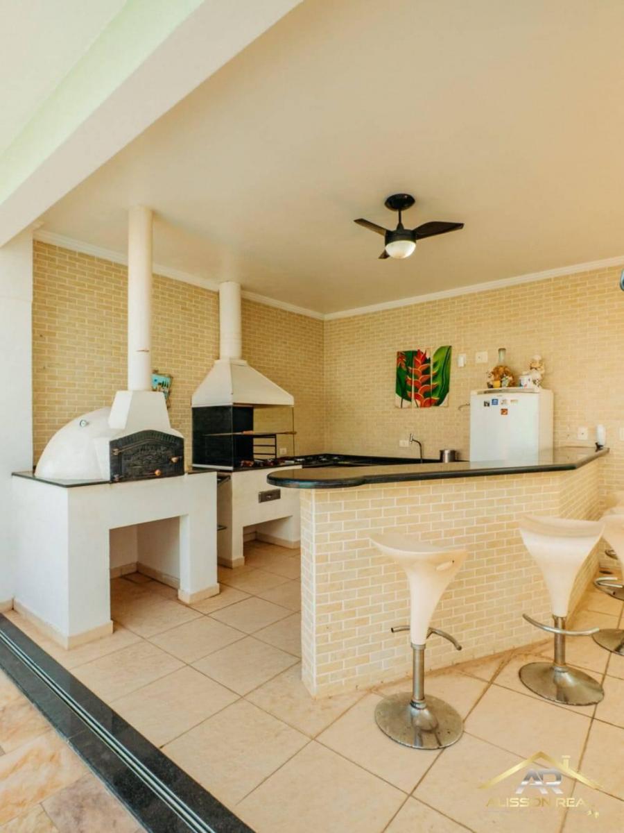 Casa de Alto padrão de 450m², 6 Suítes, 8 Wc e 6 Vagas no Pq. dos Príncipes