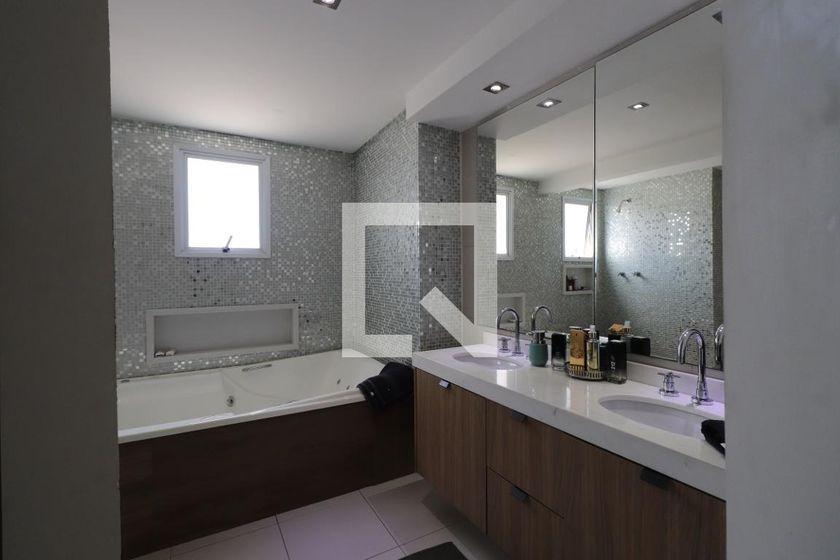 Apartamento à Venda – Tatuapé, 4 Quartos, 265 m² – São Paulo
