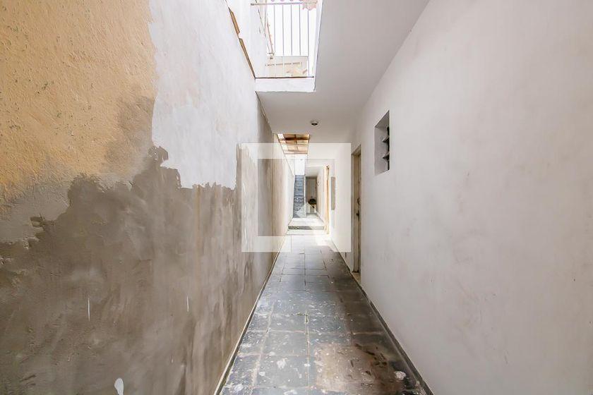 Casa à Venda – Artur Alvim, 1 Quarto, 150 m² – São Paulo