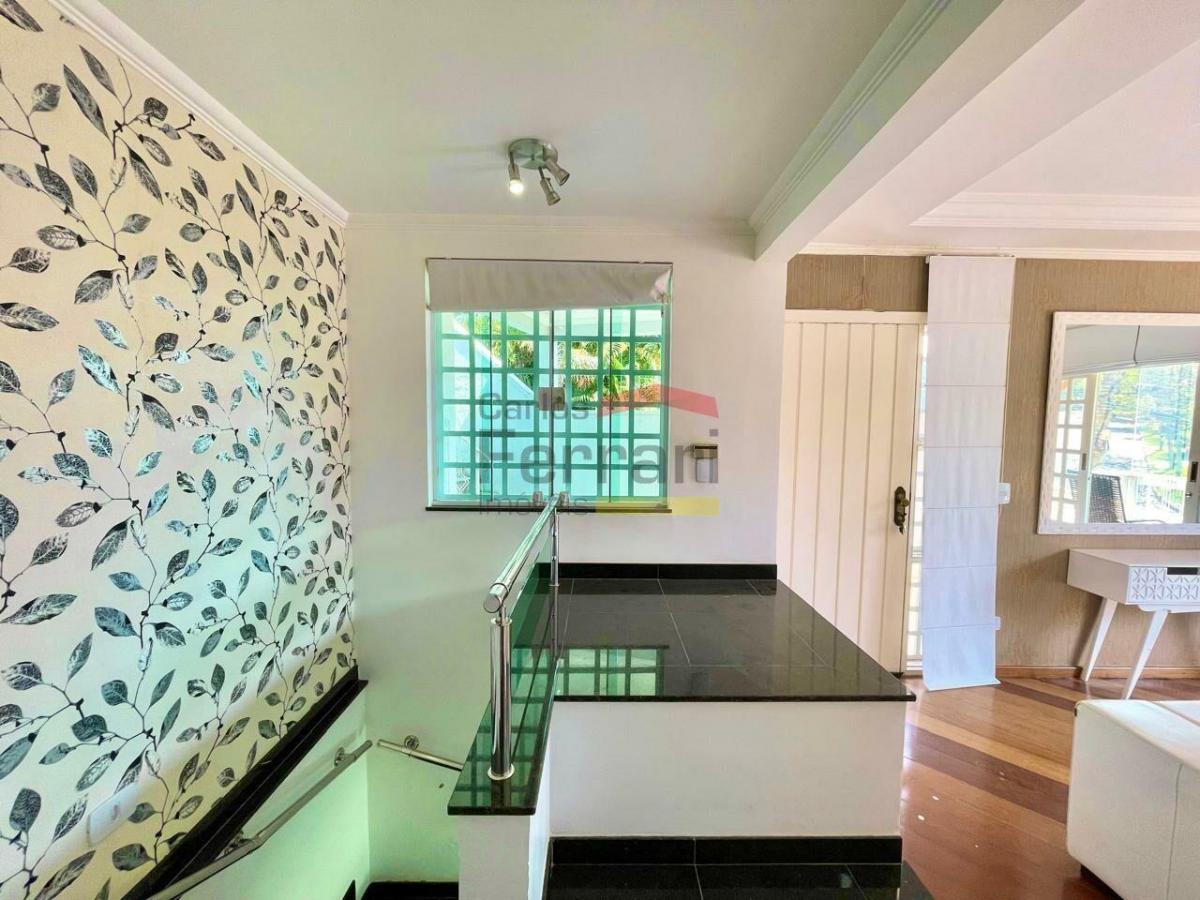 CASA PARA LOCAÇÃO EM CONDOMINIO